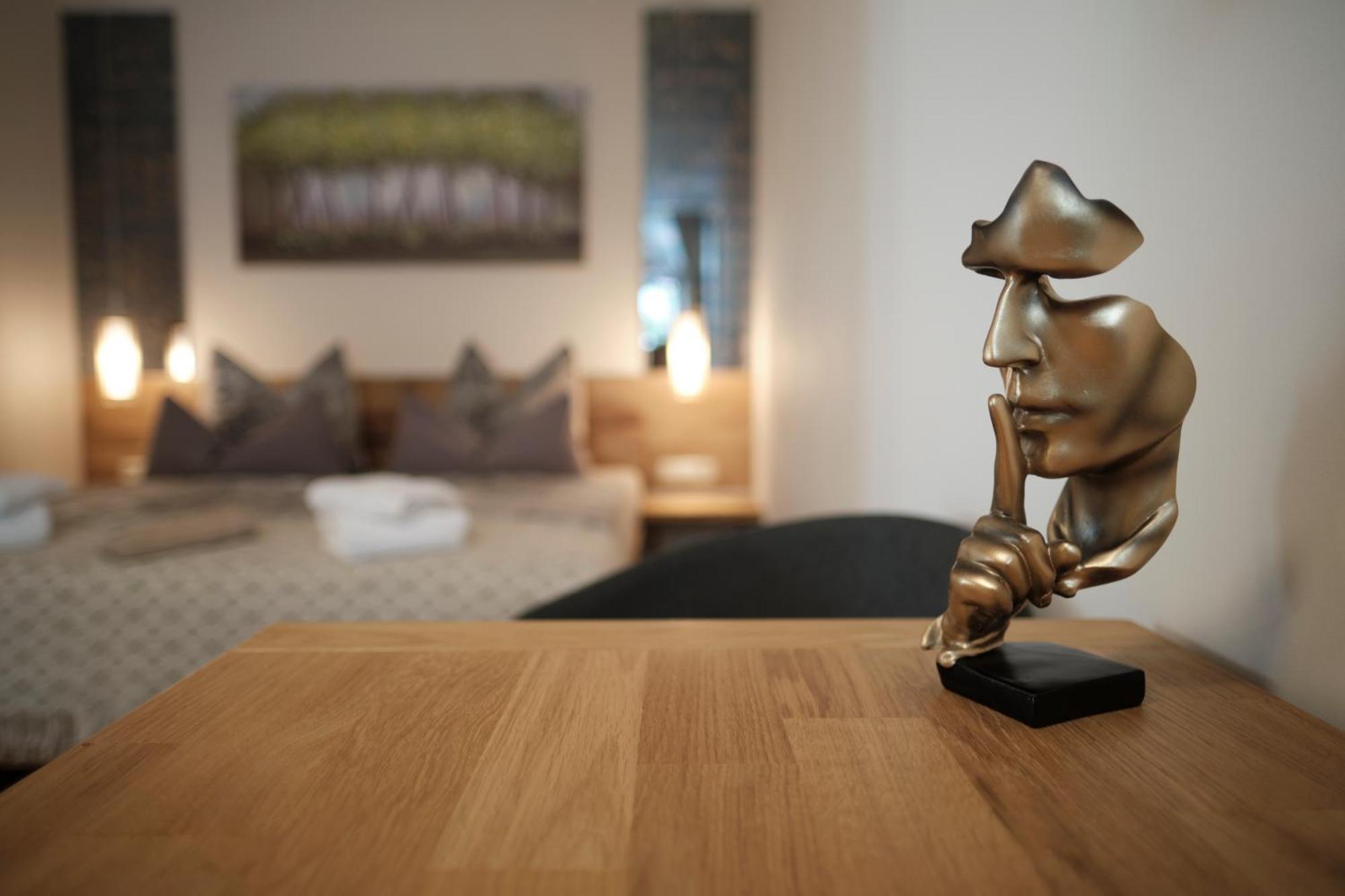 Apartments Zur Alten Konditorei Schwerin  Ruang foto