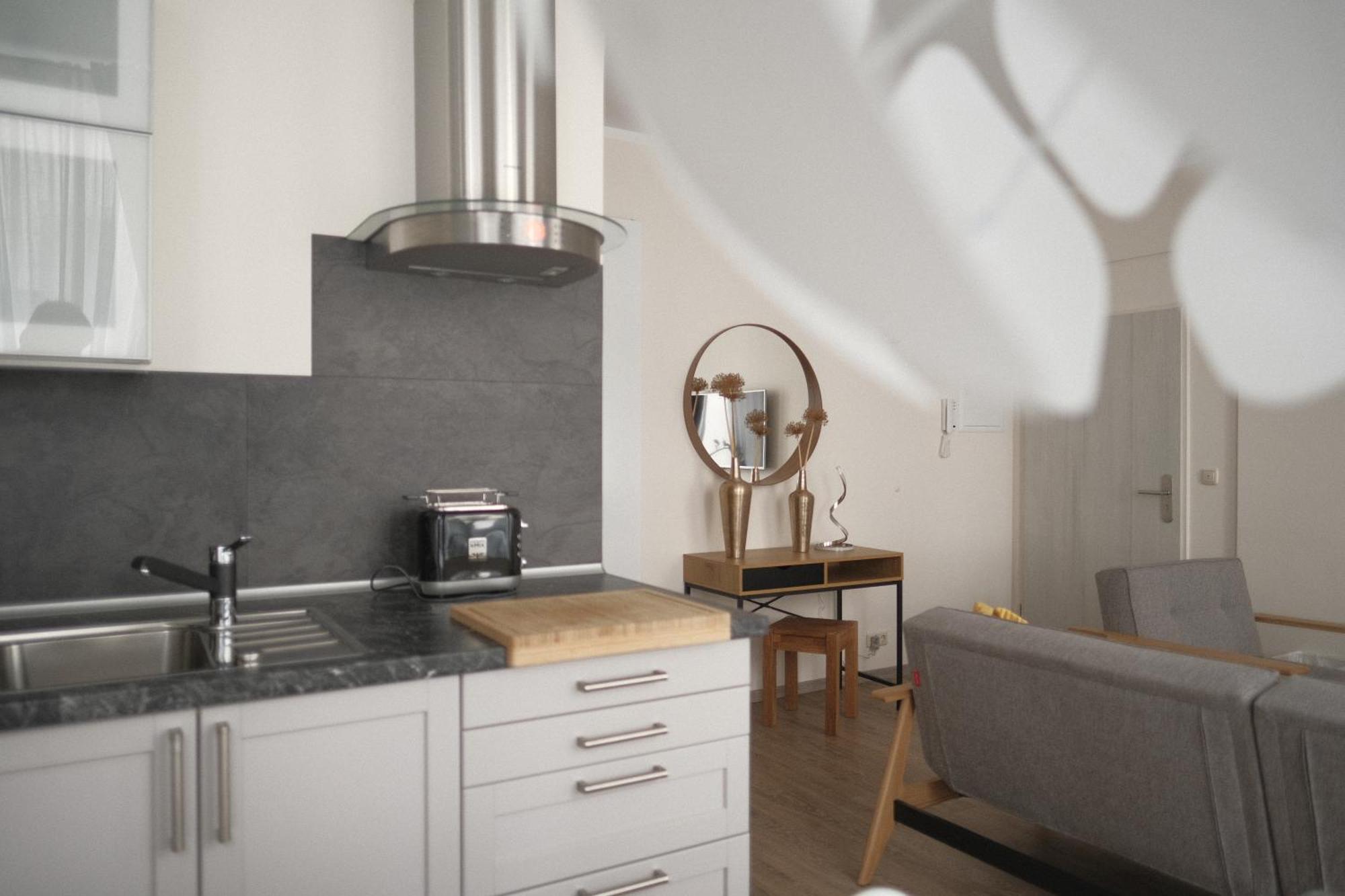 Apartments Zur Alten Konditorei Schwerin  Ruang foto
